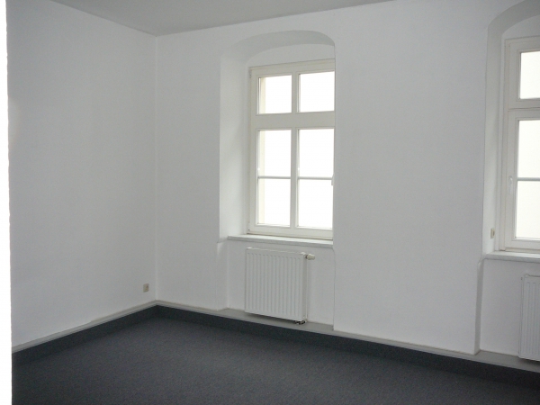 3-Raum-Wohnung mit großzügigem Balkon in Annaberg ab 01.09.2025